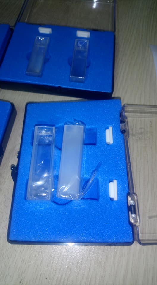 Cuvette thạch anh